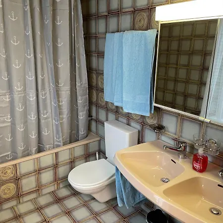 Apartment Neptun 3 - Im Zentrum Von Bad Ragaz, Mit Kl. Balkon Bad Ragaz