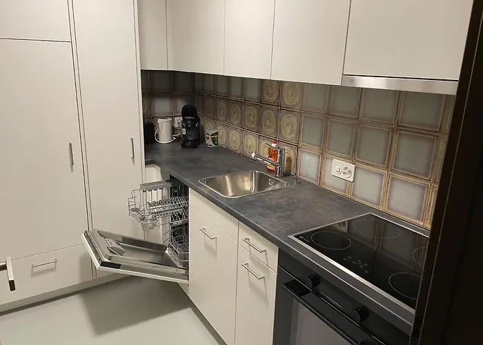 Neptun 3 - Im Zentrum Von Bad Ragaz, Mit Kl. Balkon *